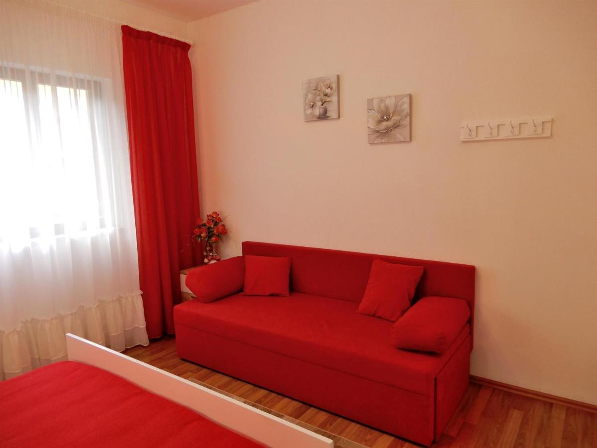 Apartment Ketty Мощеницька Драга Екстер'єр фото